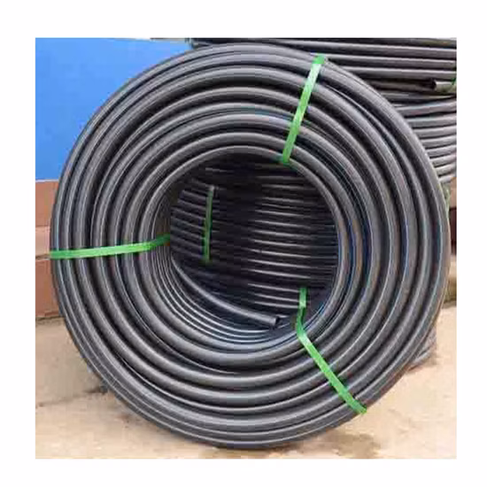 100 メートルのポリエチレン灌漑パイプ ロール 2 インチ HDPE 黒いプラスチック水道管ロール